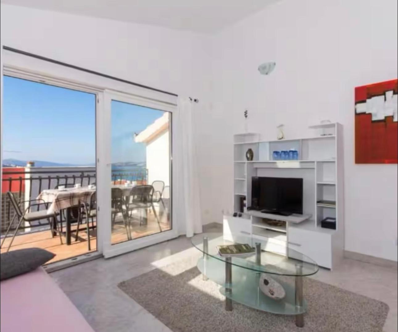 Apartmani Attila Trogir Eksteriør bilde