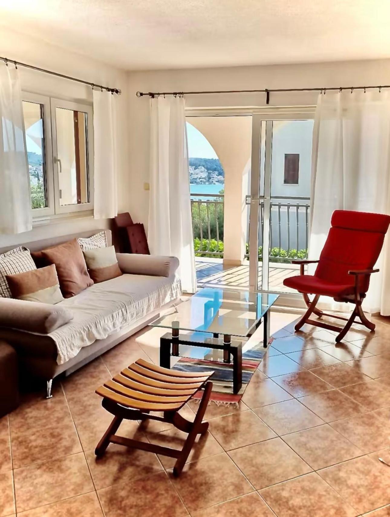 Apartmani Attila Trogir Eksteriør bilde