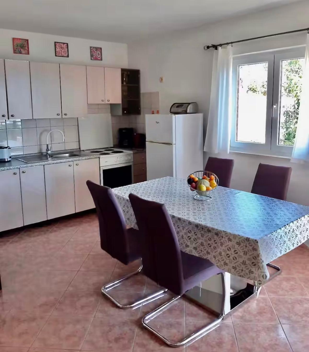 Apartmani Attila Trogir Eksteriør bilde